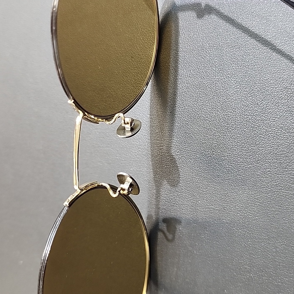 Sunglasses - Picture 3 of 6